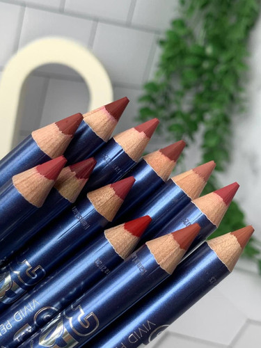 رژ لب مدادی هانیس